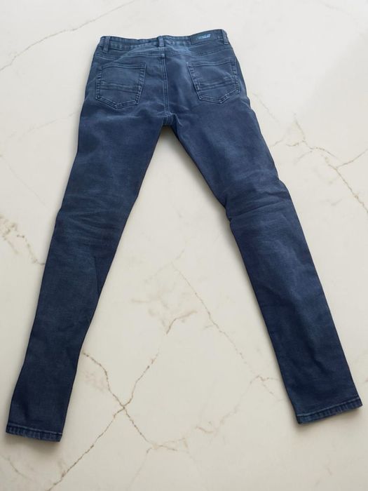 Blugi stil Amiri