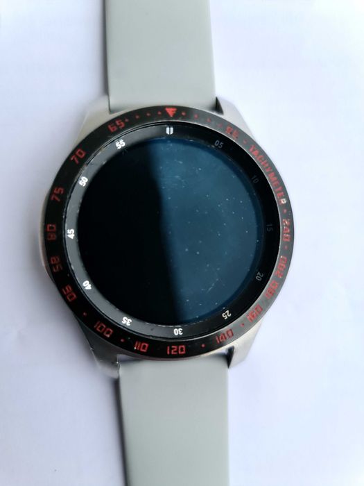 Samsung galaxy watch 46 mm SM R800