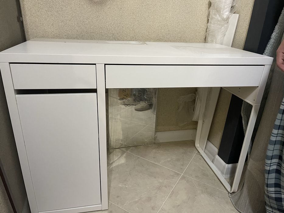 Продается компьтерный стол