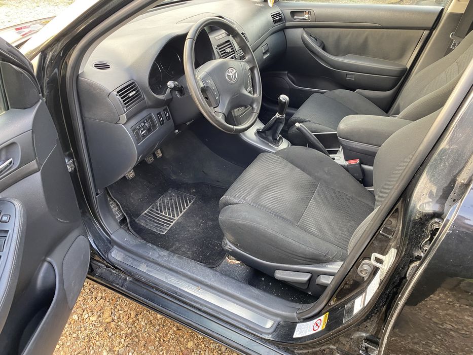 Тойота Авенсис Toyota Avensis 1.8 vvti 129 кс На части