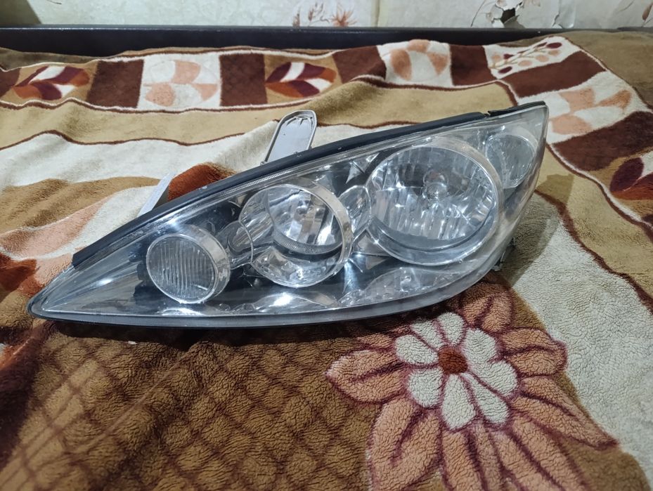 Фары на Тойота Камри 35 европеец