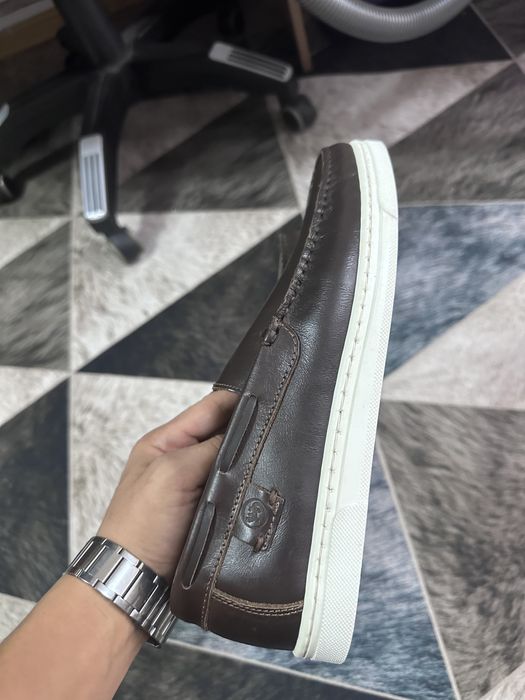 Продам:кожанные лоро пиано