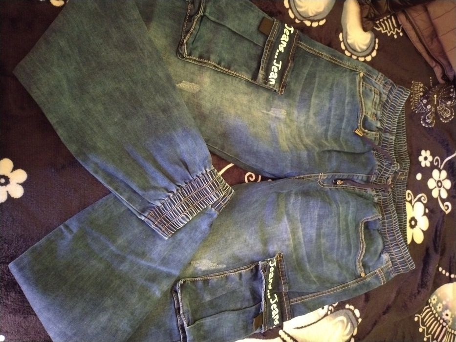 Blugi băieți mărimea 34