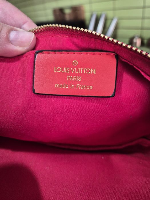 Чанта за кръста Supreme и LV