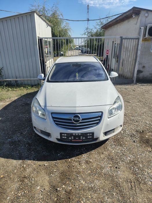 Dezmembrez Opel insignia 2.0 cdti euro 5 cutie automata 4×4