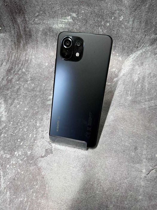 Xiaomi Mi 11 Lite 128 Gb (Сатпаев ул.Мангилик ел 20а) лот 955489