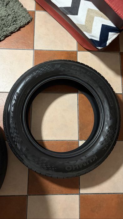 Set 4 anvelope de vară Kumho ECSTA 235/60 R18 107W - DOT 5223