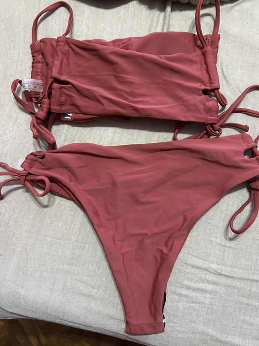 Дамски бански, размер М-Л.