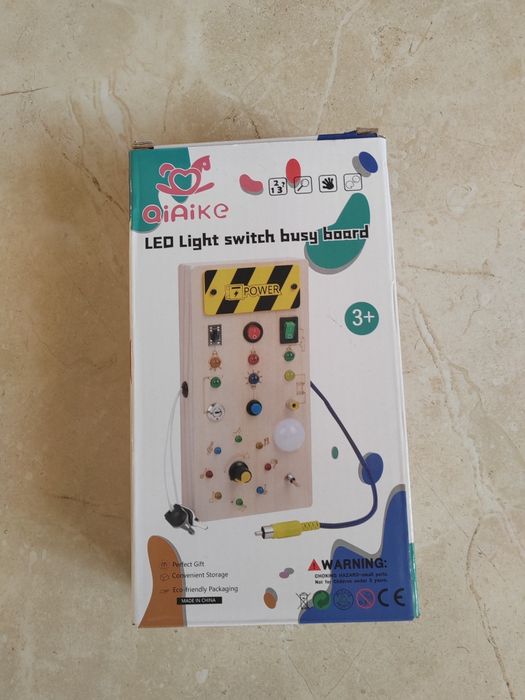 Jucarie educativa din lemn cu LED, tabla interactiva, 4-6 ani