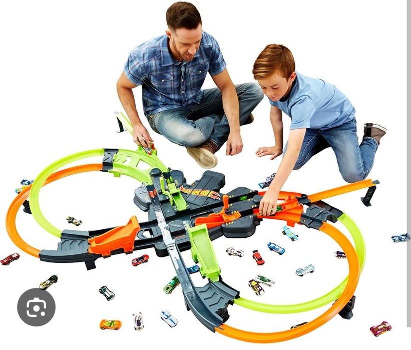 Pista, traseu, joc , masinute Hot Wheels