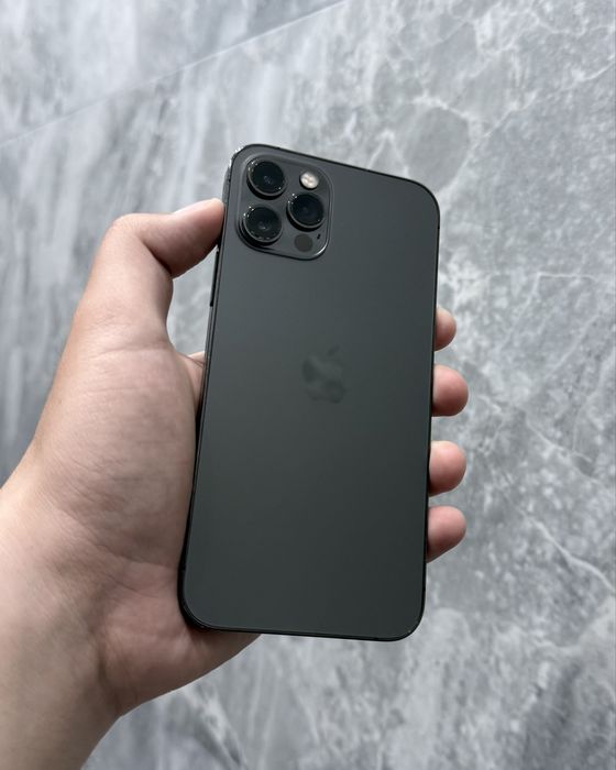 Продам Iphone 12 Pro (256гб)