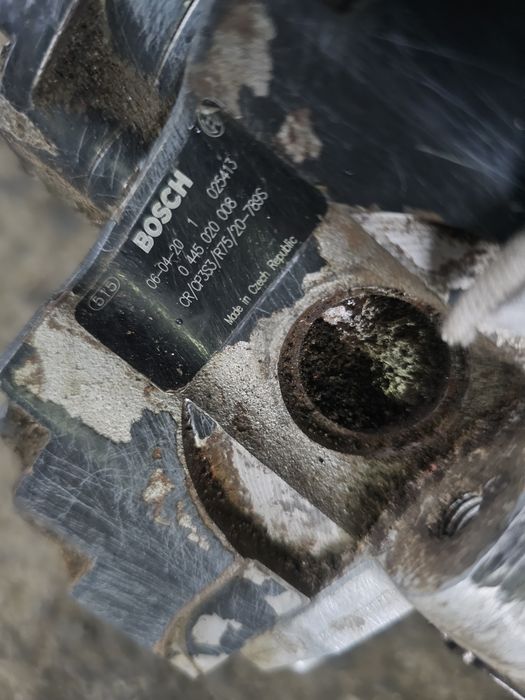 Pompa inalta Iveco Daily 35C10 2.3 HPI 95 de cai motor F1AE0481A an 20