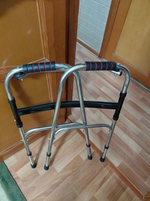 Ходунки шагающие