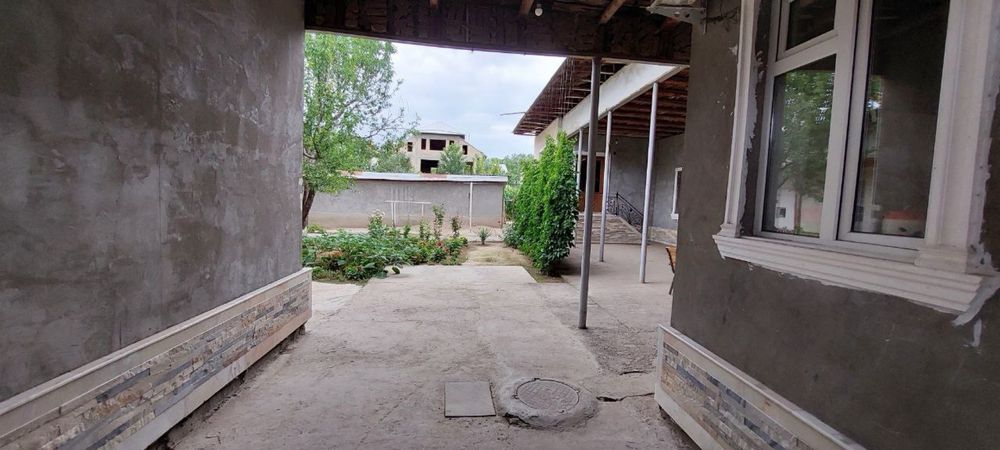 Катта Кани маххаласида ховли (хонадон) 12 сотих