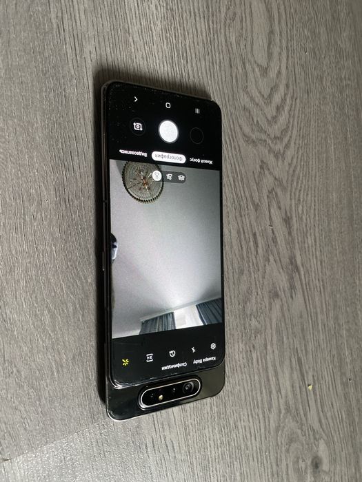 Samsung Galaxy A80