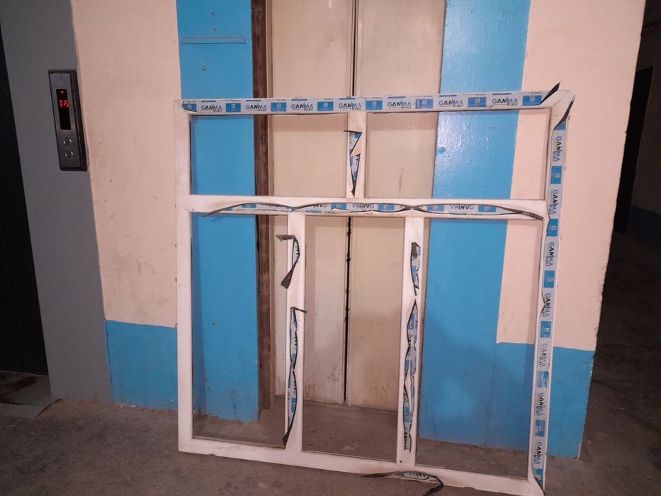 Продам пластиковые рамы