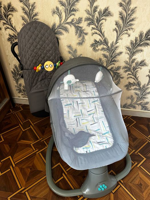 Шезлонг, люлька, электрокачели для малыша новорожденного