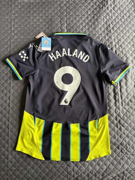 Manchester City Haaland auth екип нов, размер M/L