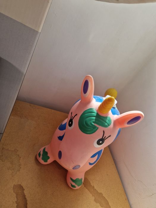 Игрушка Прыгун в виде Единорога