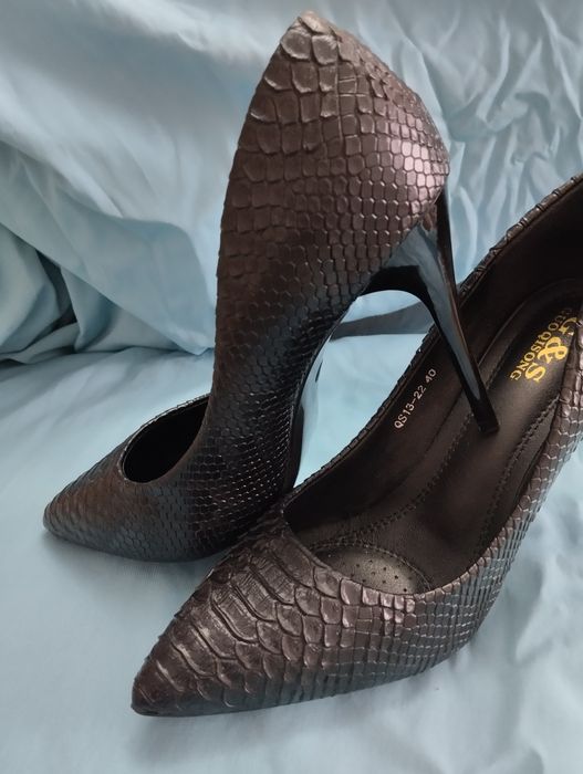 Продам классные туфли