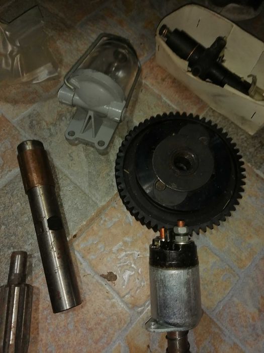 Части за газ 53...