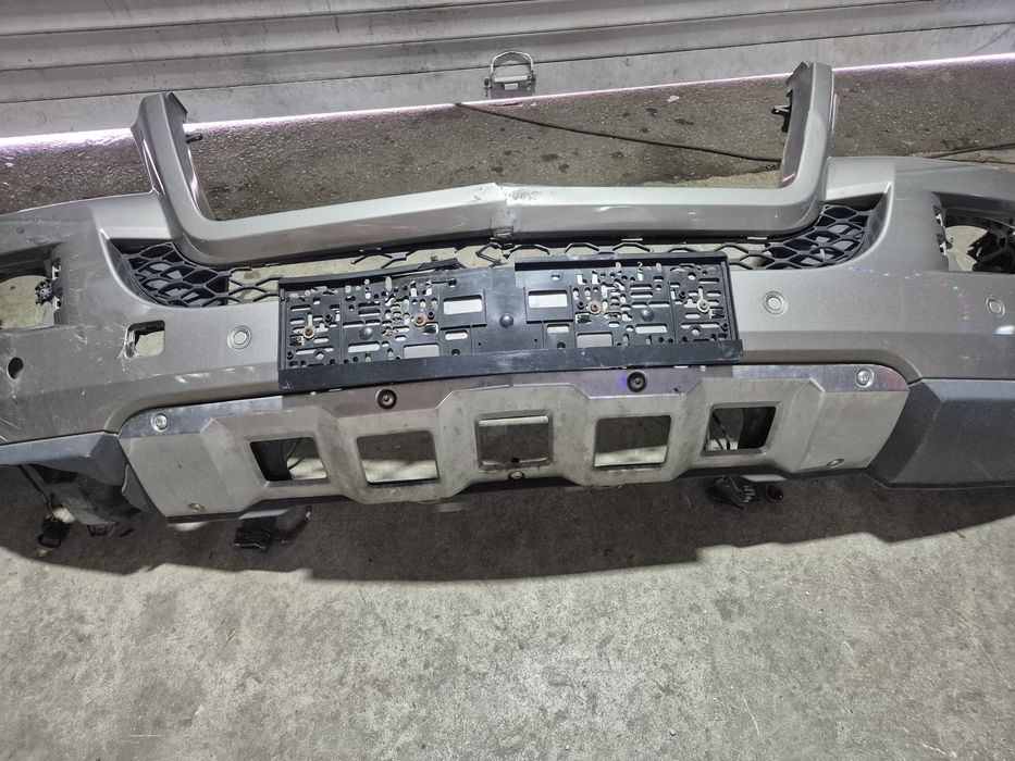 Предна броня Мерцедес ГЛ Х164 USA Американска Mercedes GL X164 550
