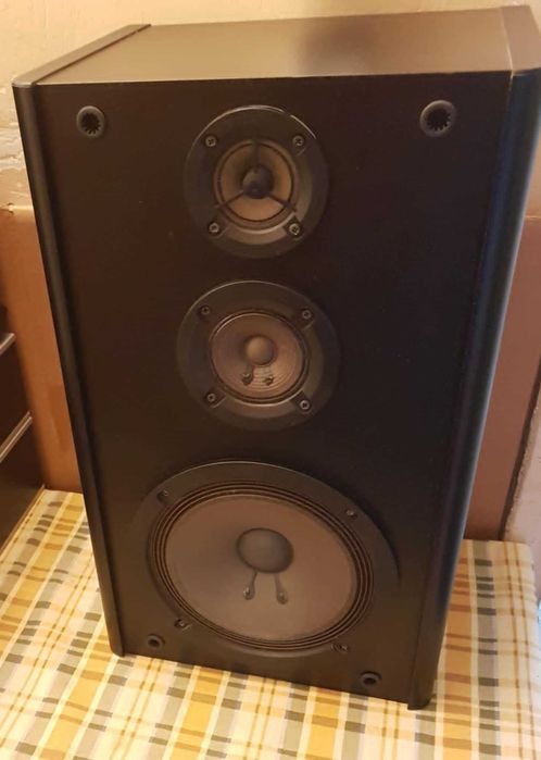 Boxe Sony, Denon, Onkyo - Bass reflex si compresie