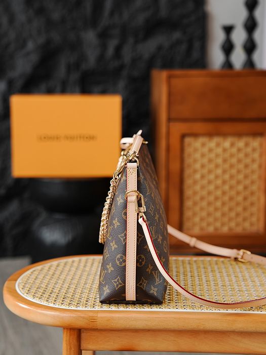 Geanta Louis Vuitton Multipass 30cm, tip Premium