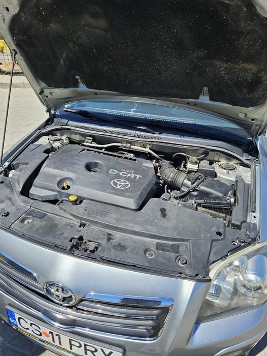 Toyota  avensis combi