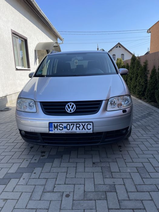 Volkswagen Touran 1.9 TDI -2006- 2300€ Negociabil