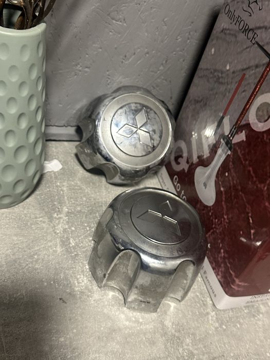 Колпак montero sport