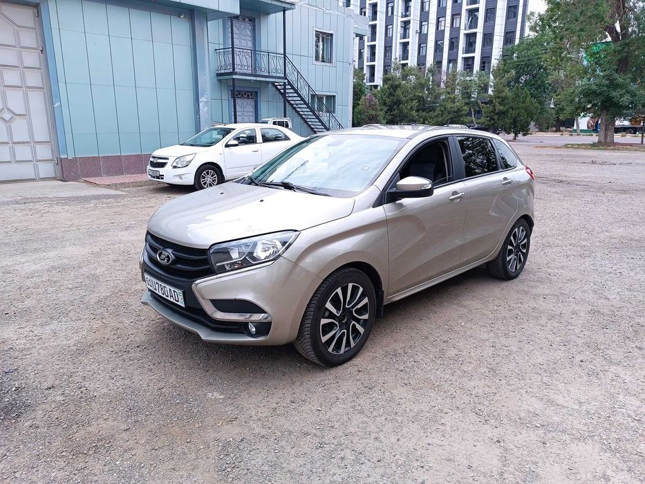 Обмен Lada Xray 2018 года автомат коробка (робот) на метане