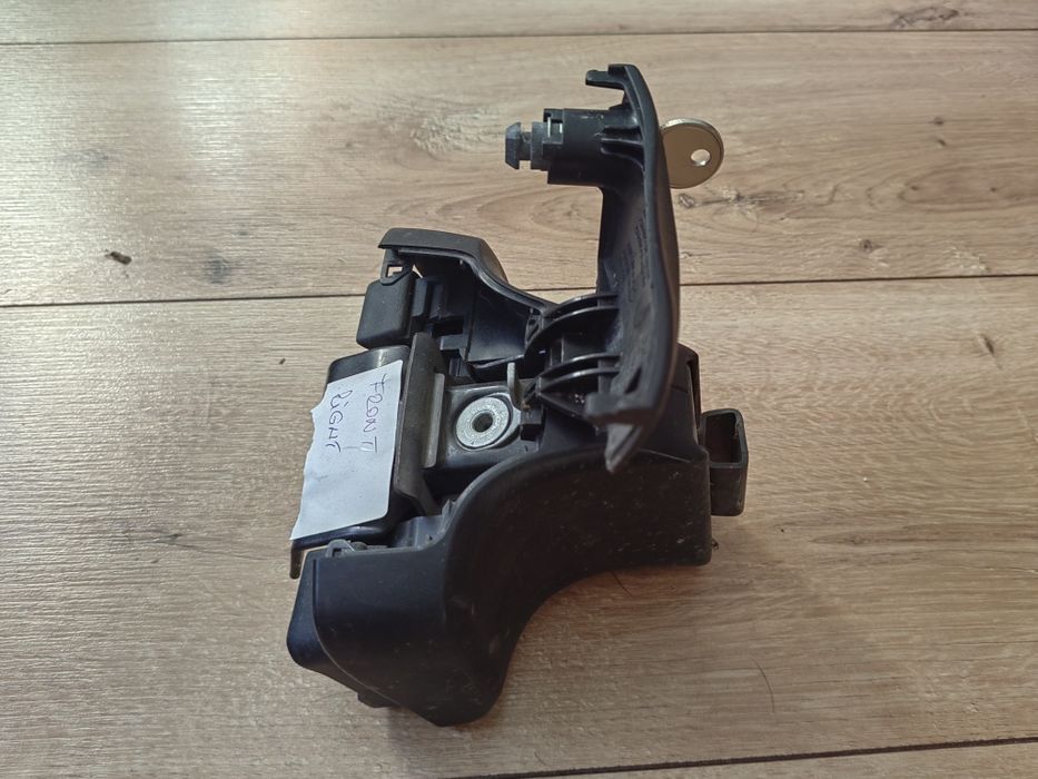 Thule kit 5009 pentru WV Golf 5 și 6; Thule 754 Rapid system, Kit 1569 - Chevrolet Cruze, 4dr Sedan 2009