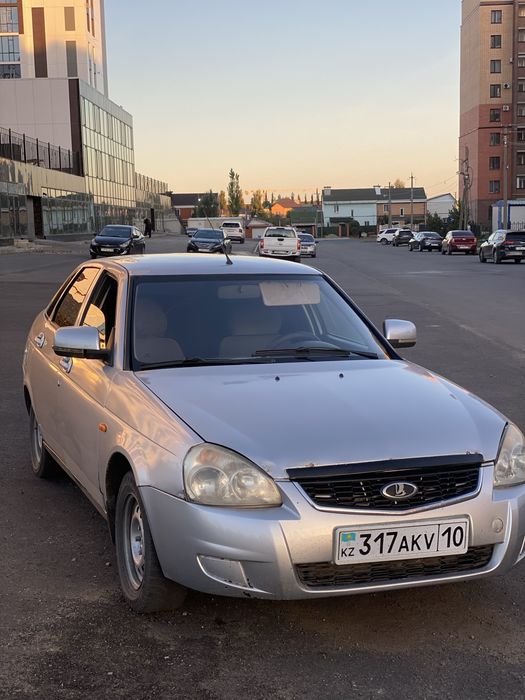 Продам приору 2011 год