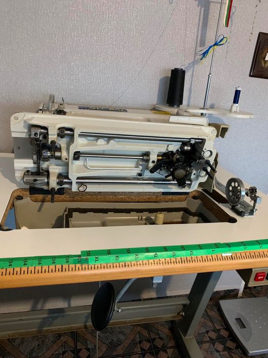 Професионална права шевна машина Global 355-d