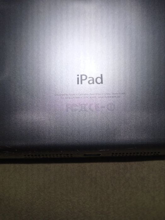 Айпад мини 2 (А1490) на запчасти .