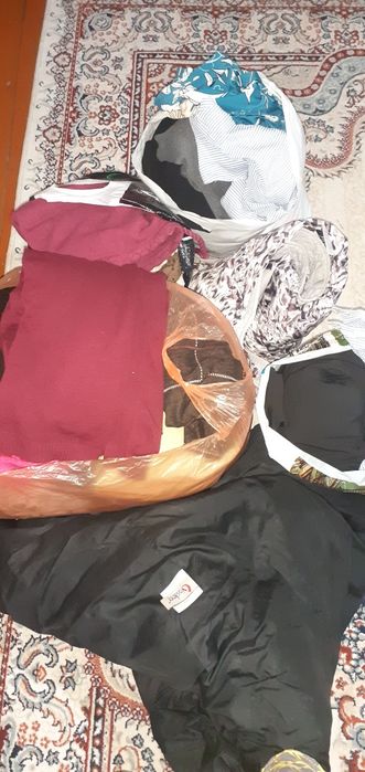 Киімдер бар таза шын мұқтаж адамдар болса женский киімдер барлығы