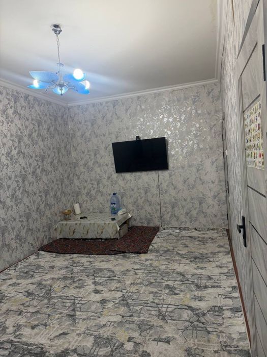 Срочно Продаётся Своя 1в2 комнатная квартира  Авиасозлар-3 Кадышева
