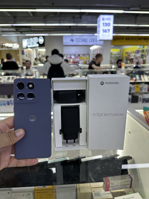 Moto edge 60 fuson как новый