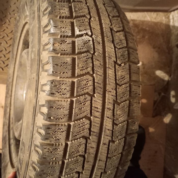 Продам 1шт колеса гоотовая с диском