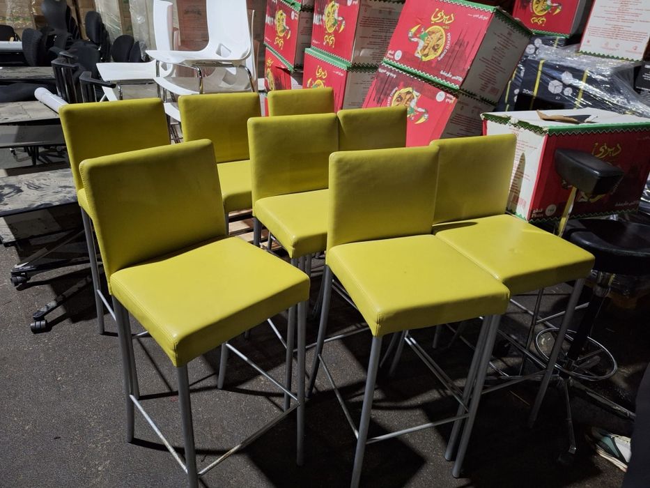 Столове различни модели