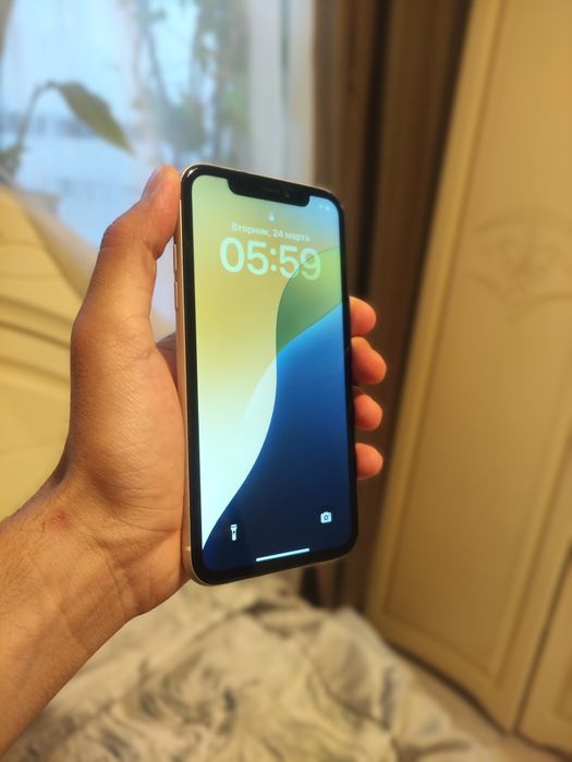 iPhone 11 идеал срочно!!!