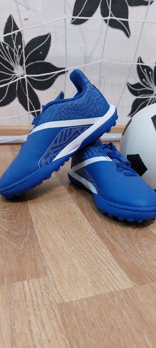 Детски обувки за изкуствена трева