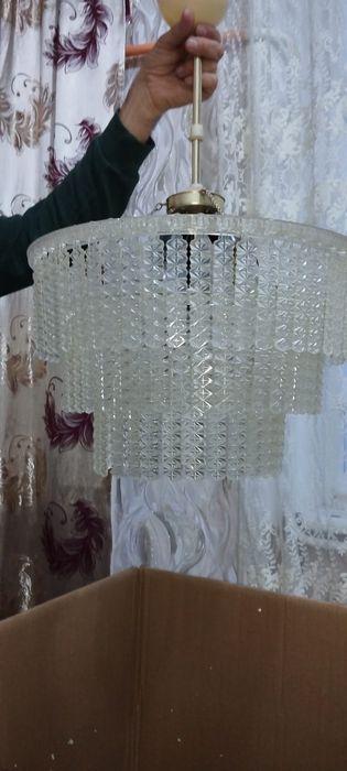 Люстры в идеальном состоянии