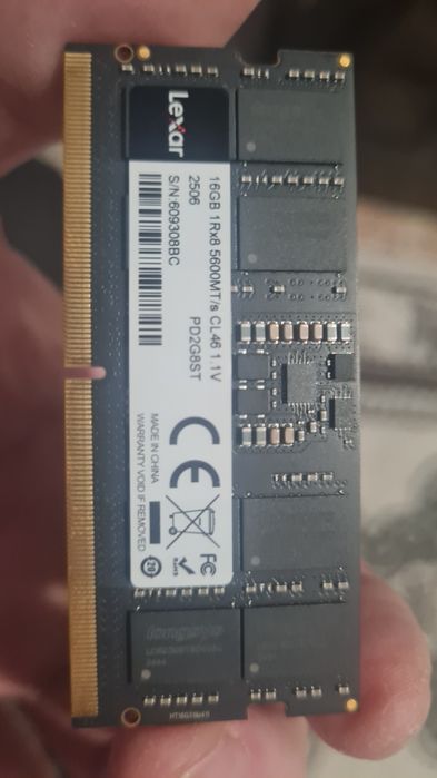DDR5 16 gb lexar и  8 GB 4800 от ноутбука заводская