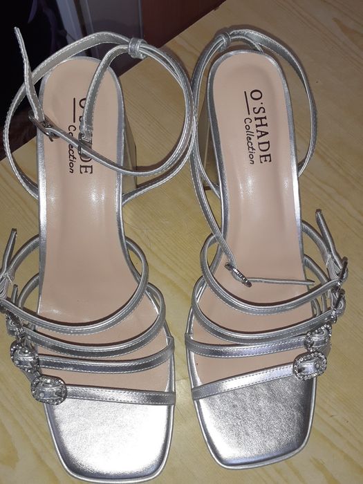 Босоножки женские 40 разм.