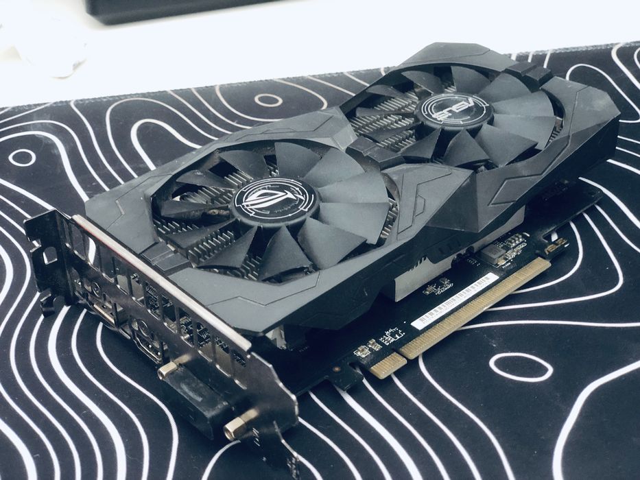 Продам RX 560 4gb asus