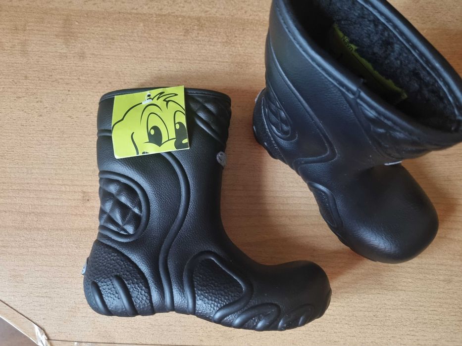 Нови термо гумени ботуши skofus 22 номер