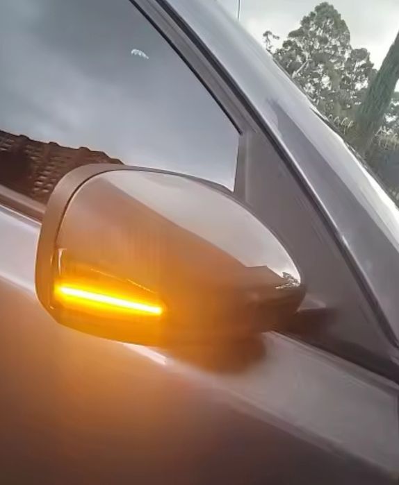 LED динамични мигачи за огледала Volvo S40 V50 C70 – бягащи мигачи