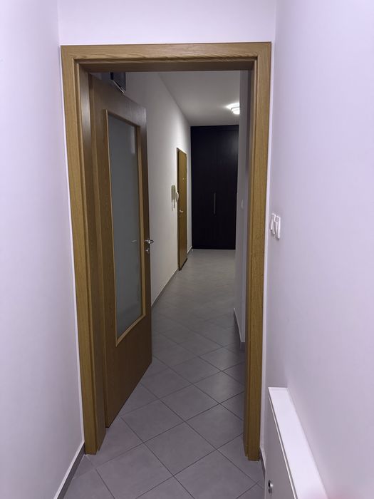 Интериорни врати -9 броя с каси